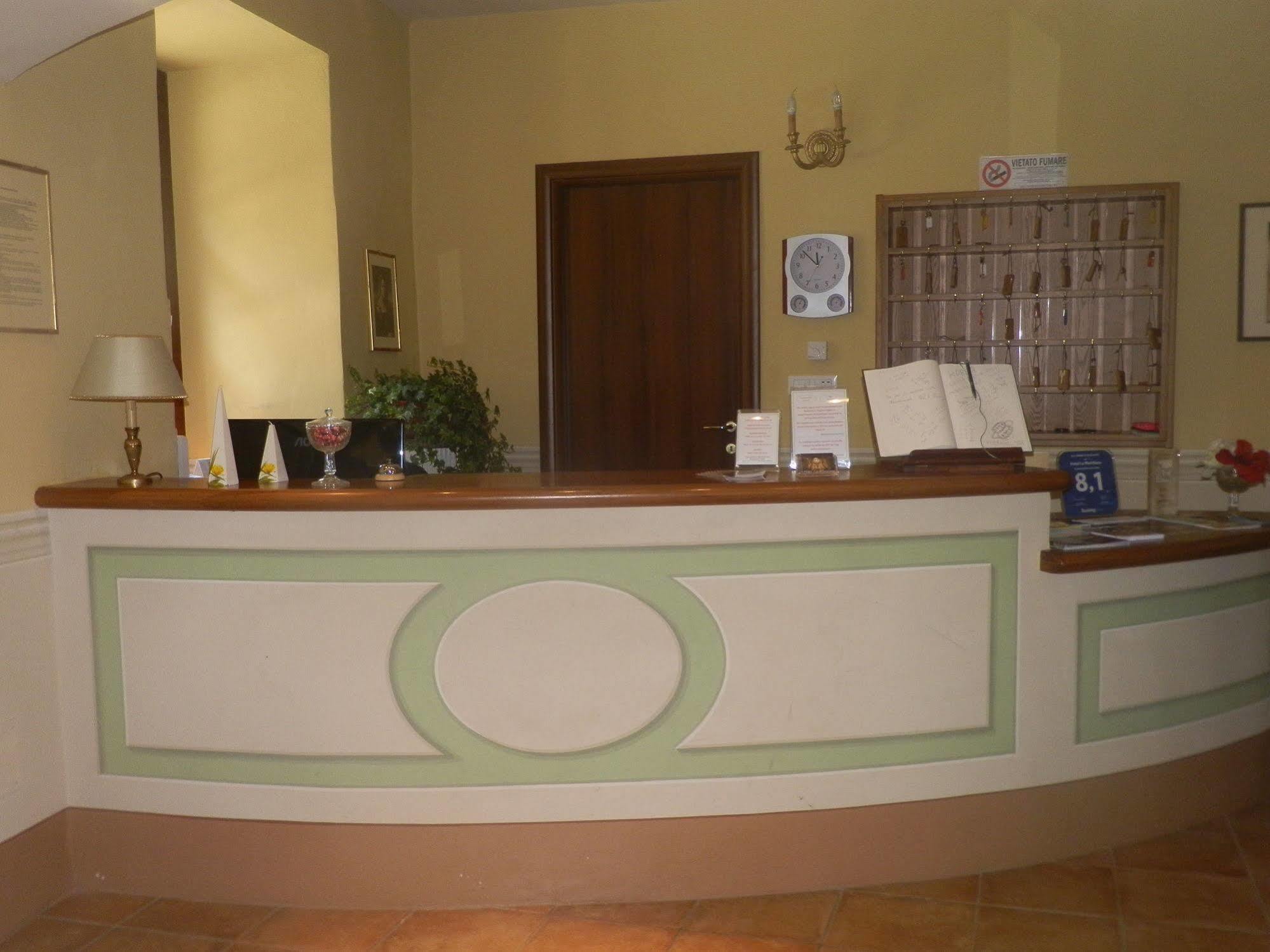 Hotel La Meridiana Acqui Terme Exteriér fotografie